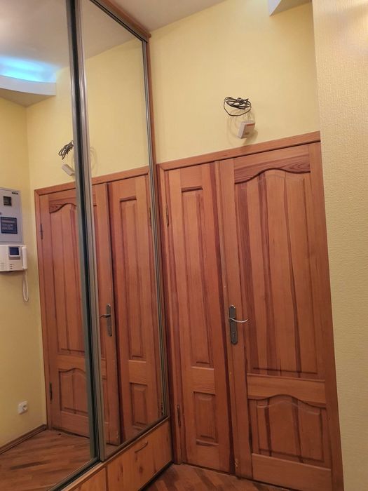 Аренда 3 к. квартири Каразіна 17 Центр