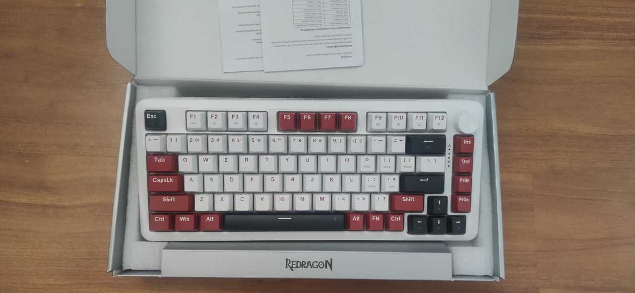 Klawiatura Redragon Stormhunter K721WRB-RGB Rapid Trigger 8000 Hz