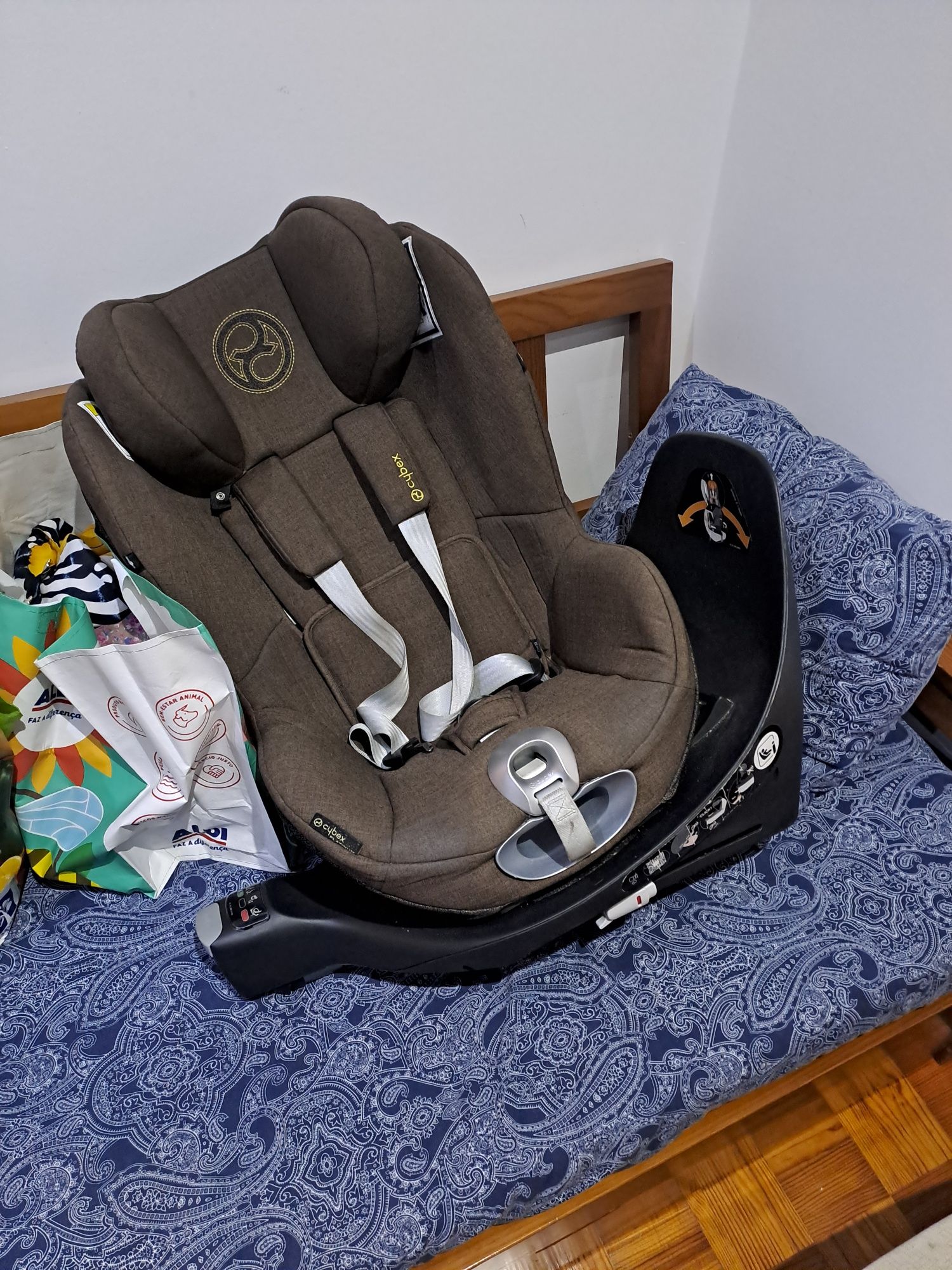 Cadeira auto cybex sirona