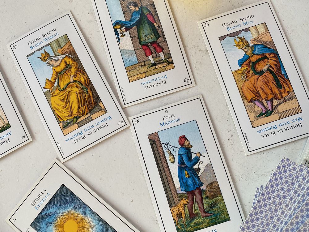 Karty Tarot Grand Etteilla, czyli egipski Tarot z 1969 roku