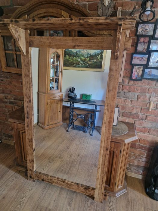 Lustro z rama dębowa