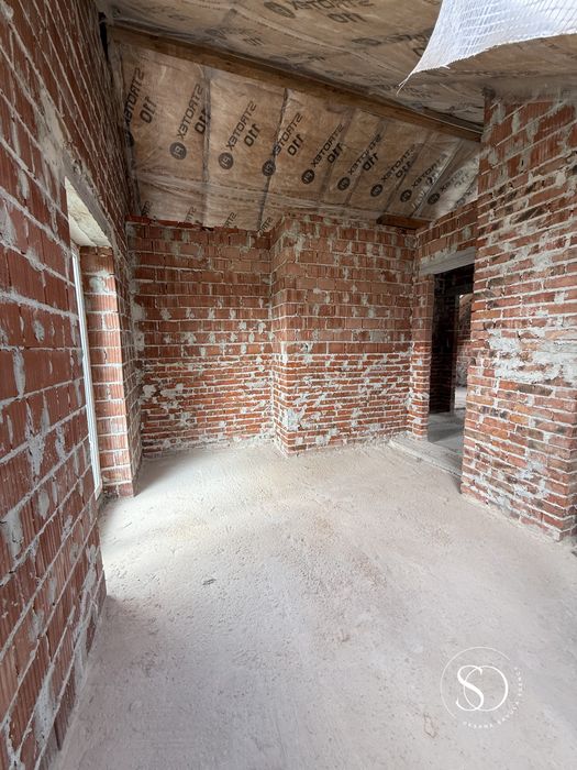 Продаж 3-кім. будинку PRAUD HILLS