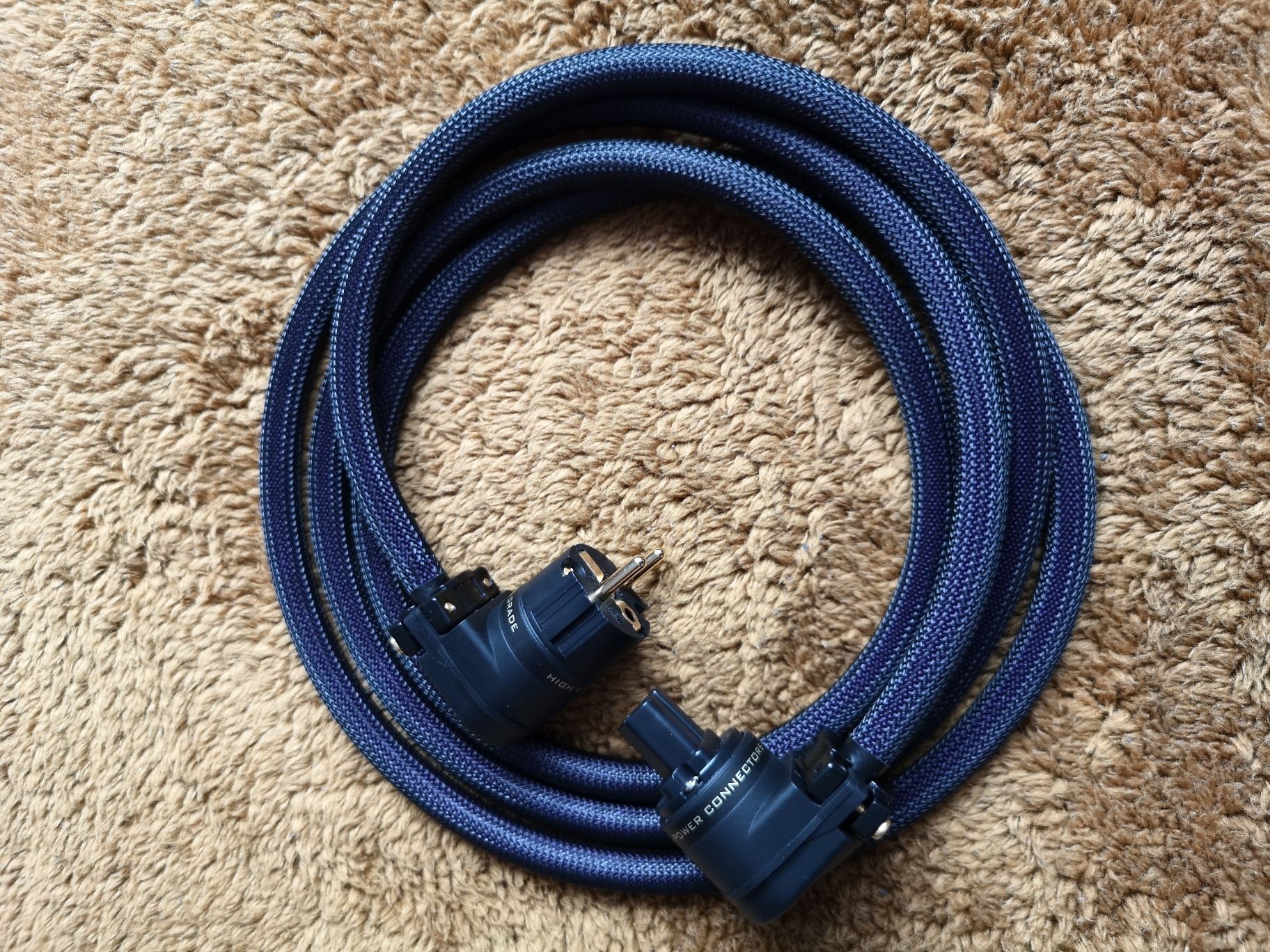 Kabel zasilający Melodika 3x4 mm dł 2.5m. Wtyki Schuko Kątowe