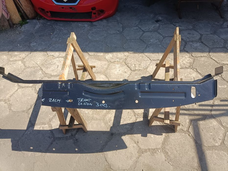 Ford Transit custom kk21 pas tył tylny zamknięcie podłogi orginał