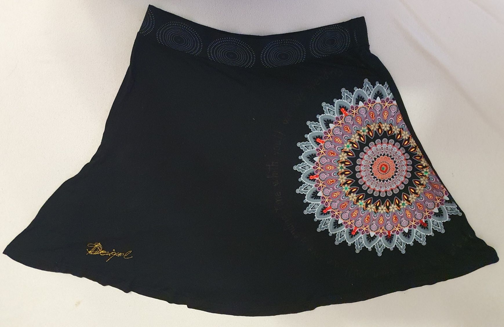 Spódnica desigual