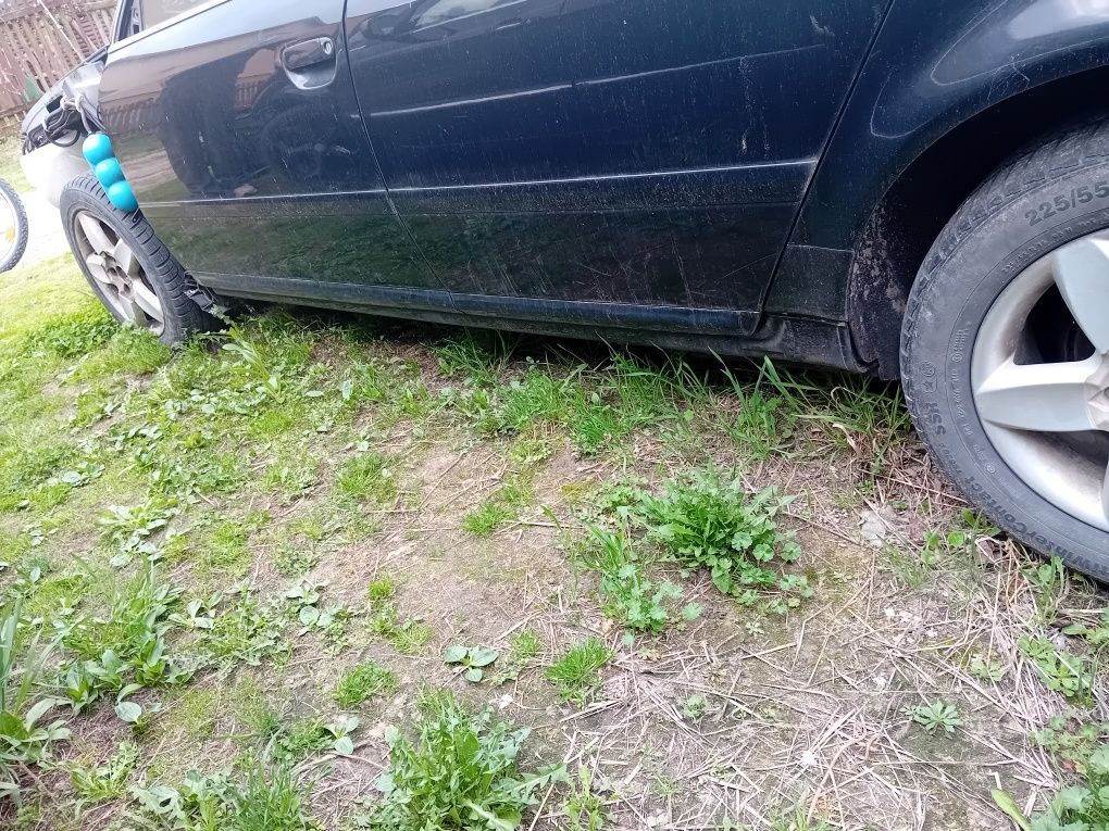 Audi A6 C5 listwy listwa lewa prawa przód tył dolna