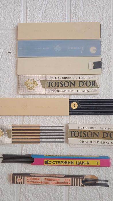 Стержни для механических карандашей СССР (Чехословакия )