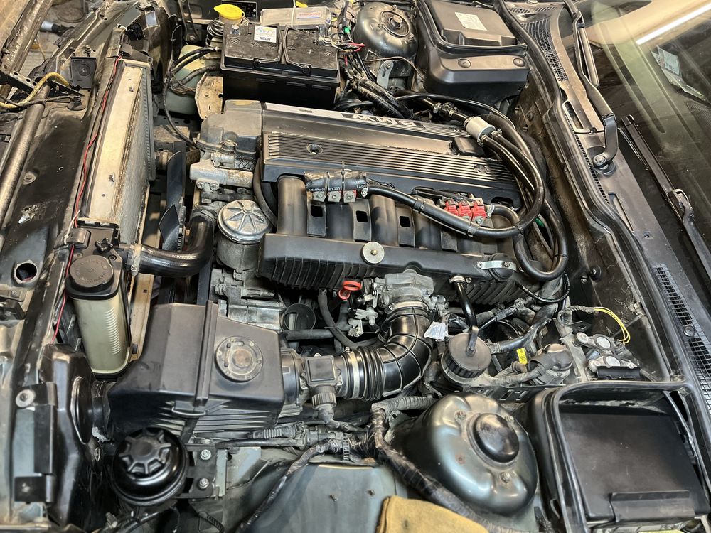 Срочно E34 BMW Е34 m50b20