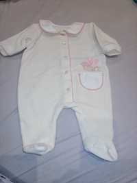 Babygrow/Pijama Bebé 1 mês