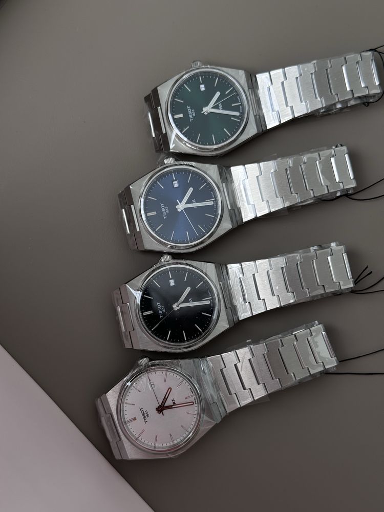 Оригінальний годинник Tissot PRX T137.410.11.041.00