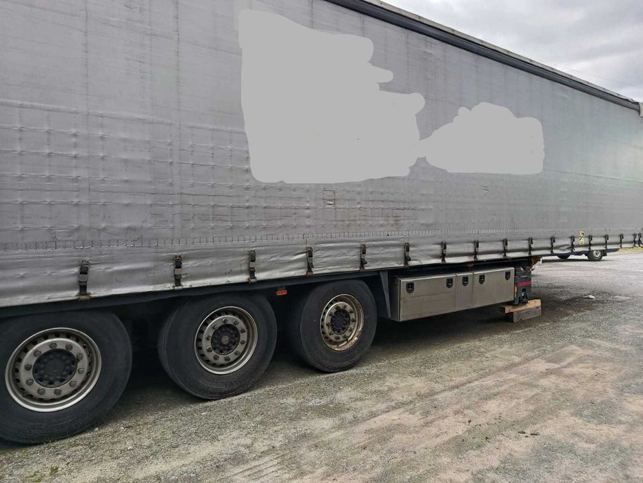 Semi-Reboque Schmitz