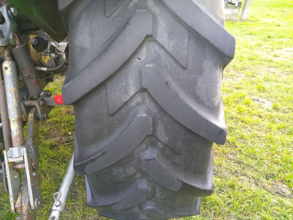 Opony para 16,9R34 420/85R34 Michelin Agribib