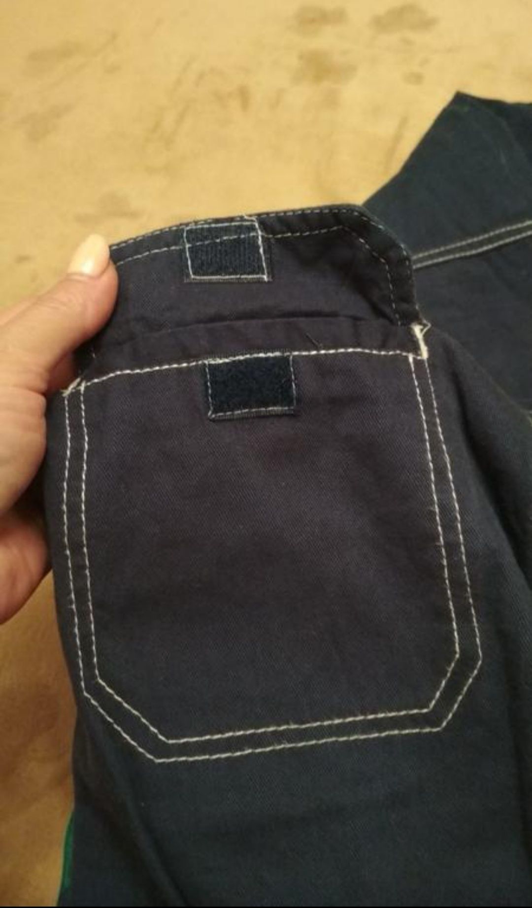 Фирменные брюки джинсы