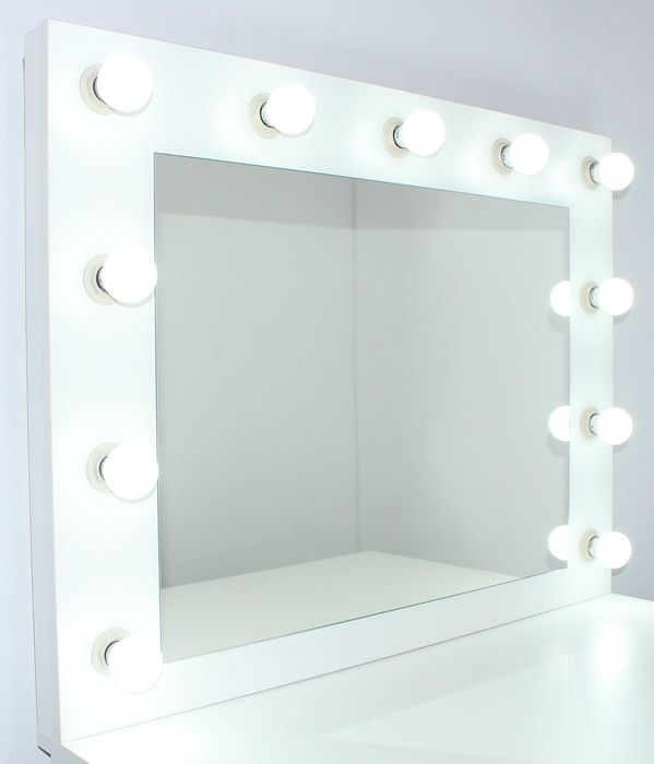 LUSTRO LED do toaletka wizażu 11 żarówkami HOLLYWOOD POWYSTAWOWE