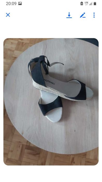 Czarne sandałki rozm. 39