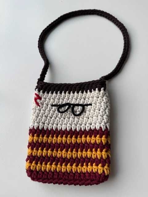 Mała, urocza, szydełkowa torebka hand made - Harry Potter - unikat