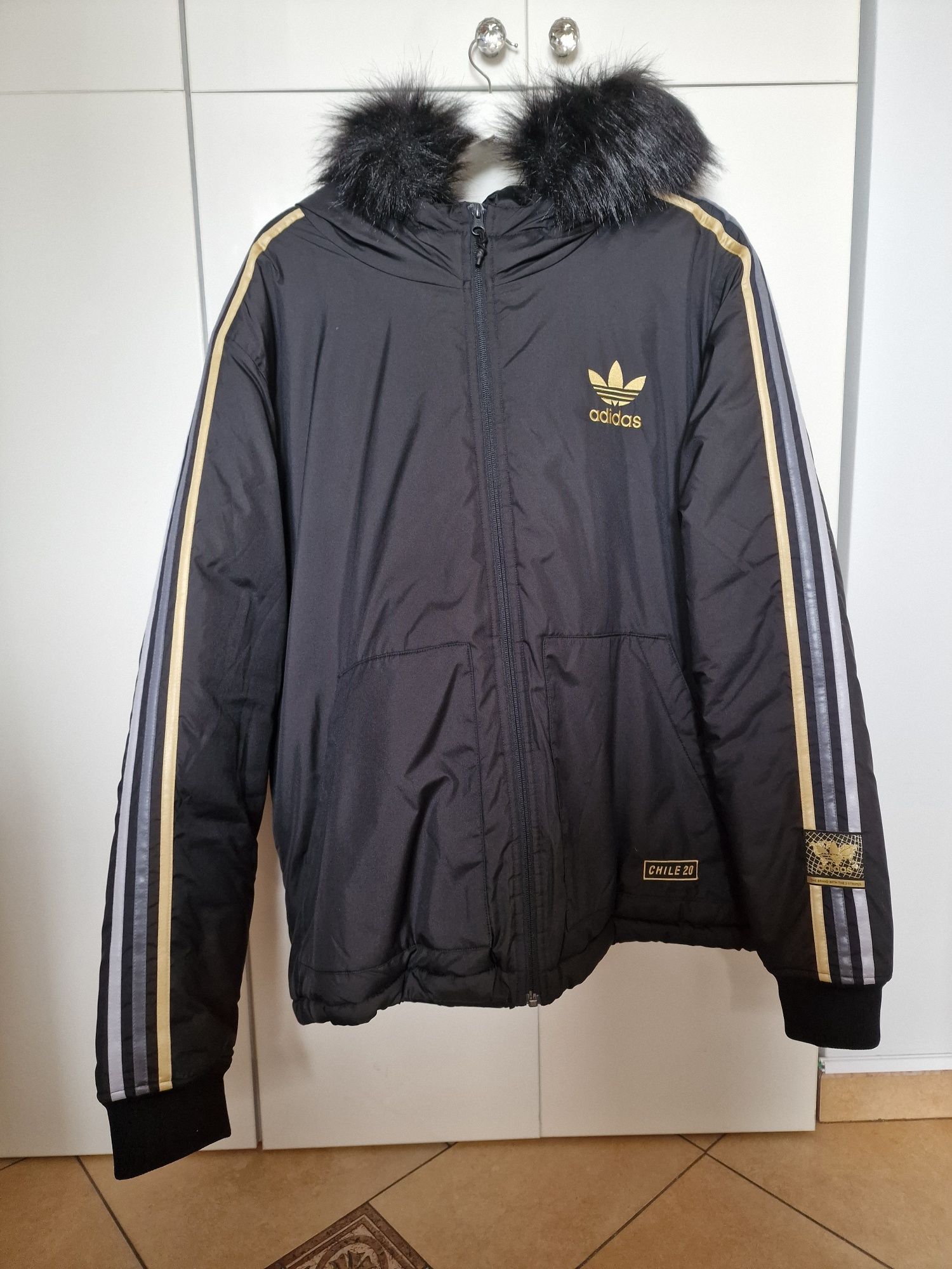 Adidas orginals zimowa męska kurtka z kapturem z futrem xl ciepła