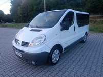 Renault Trafic 9 osobowy