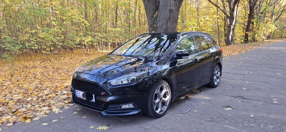 Ford Focus MK3 ST Kombi 250 KM