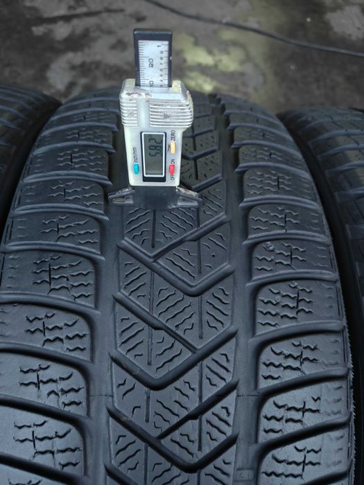 Pirelli Winter SottoZero R19 245 45 шини зимові