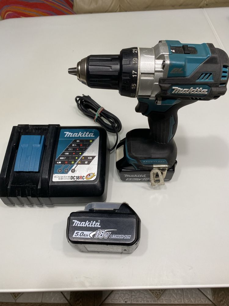 Makita шуроповерт