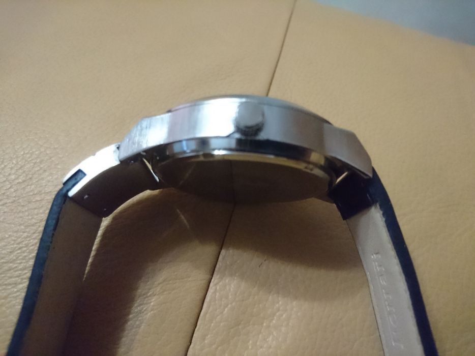 Ferrari часы кварцевые наручные