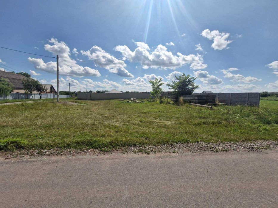 Продаж комерційної ділянки