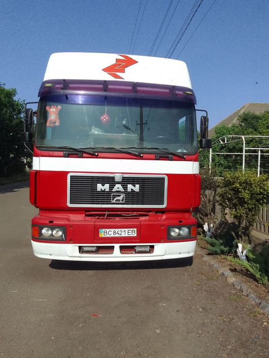 Man 19.403 F2000 Командор