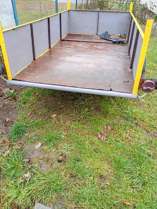 Прицеп автомобіля