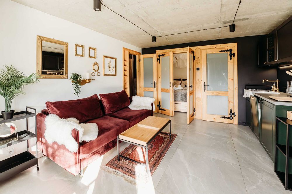 Apartamenty WHITE i ROYAL *Jacuzzi*Sauna*Bilard*Kino*Masaże*Plac Zabaw