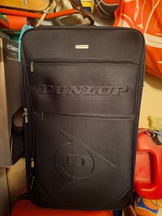 Walizka Dunlop czarna 52L
