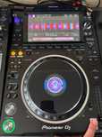 2x Pioneer CDJ-3000