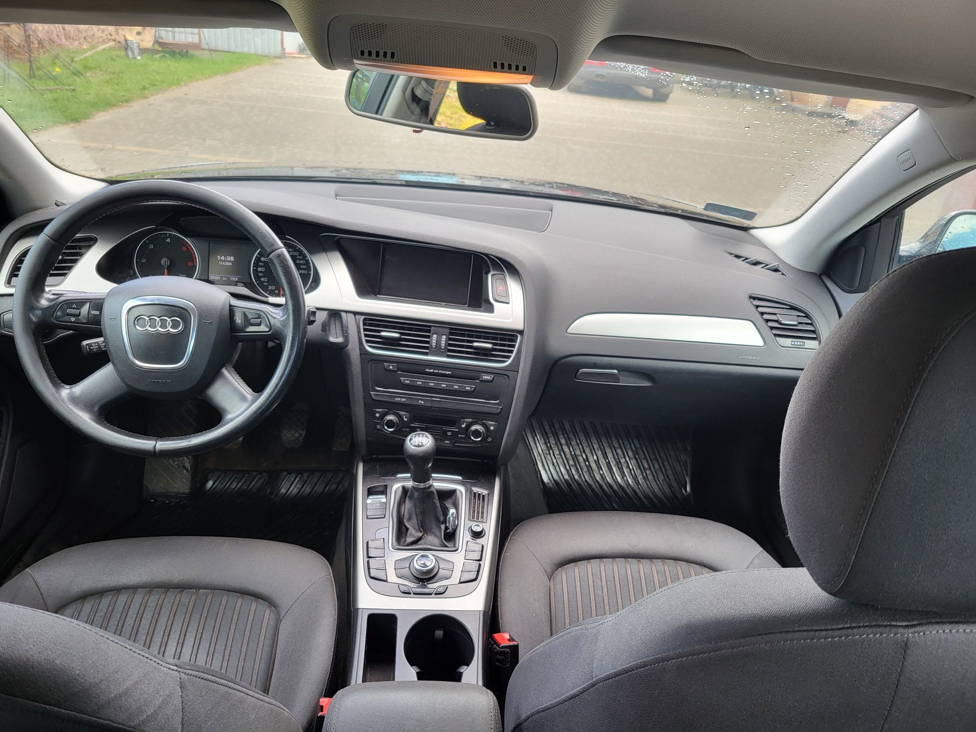 Audi A4 B8 2.0 TDI 143km 2009r