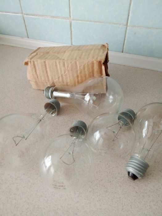 Лампочки 150вт,электрика