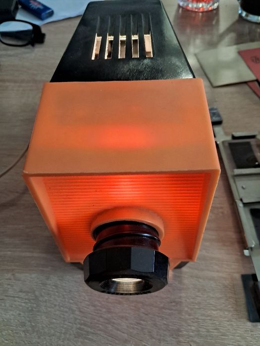 Projektory na klisze