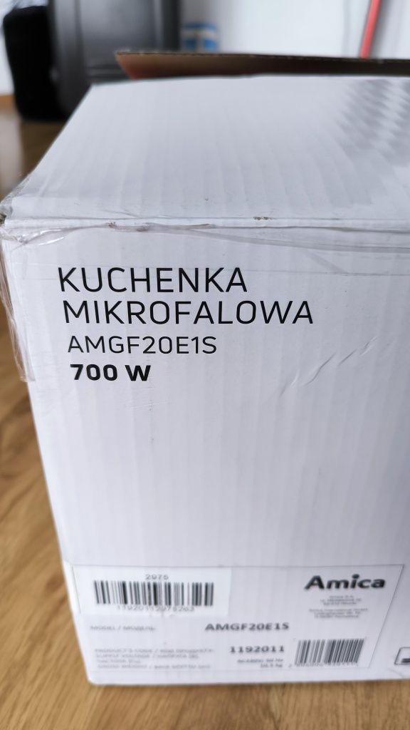 Sprzedam mikrofalówka Amica 700 W