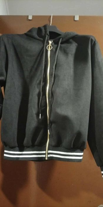 Boomer de pele de pêssego preto