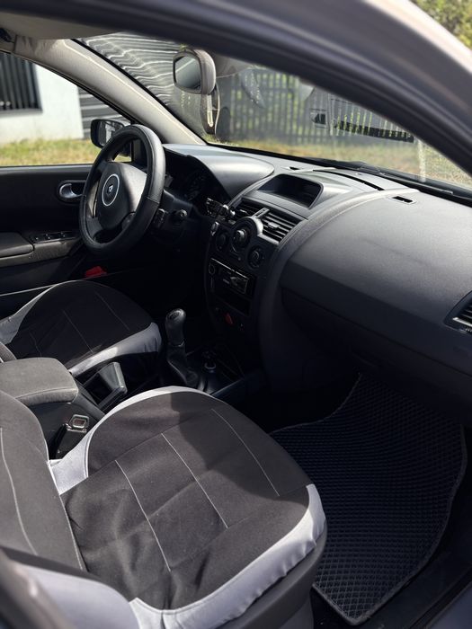 Renault Megane 2004 року, 1.6 бензин