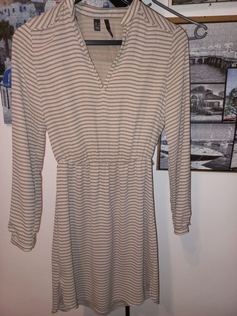 Sukienka z kolekcji MANGO rozm.XS