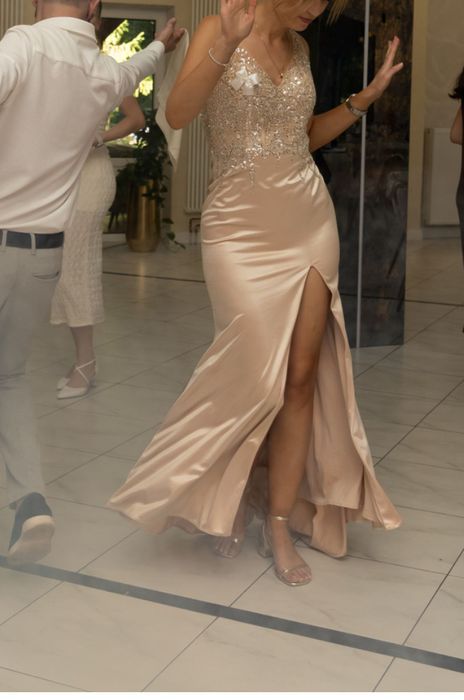 Стильне, якісне, вишукане ексклюзивне плаття, дешево