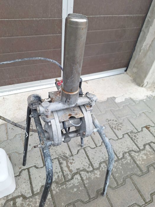 Pompa lakiernicza do farb klejów MALARSKA PNEUMATYCZNA MEMBRANOWA