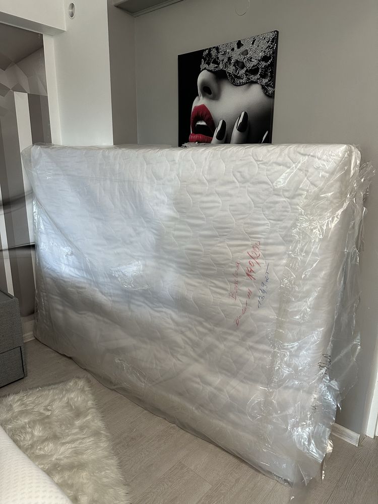 Nowy materac 140x200