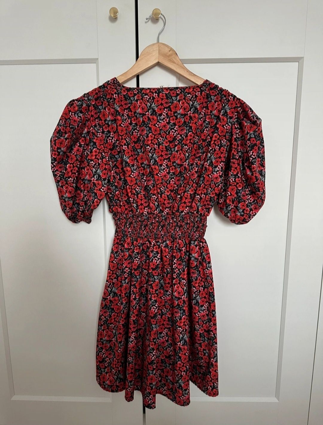 Sukienka w kwiaty Shein XS