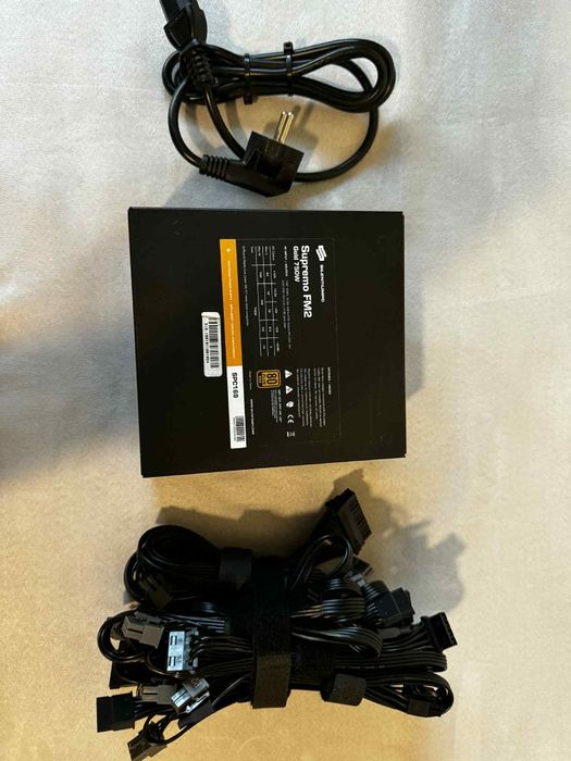 Zasilacz modułowy SilentiumPC Supremo FM2 750W