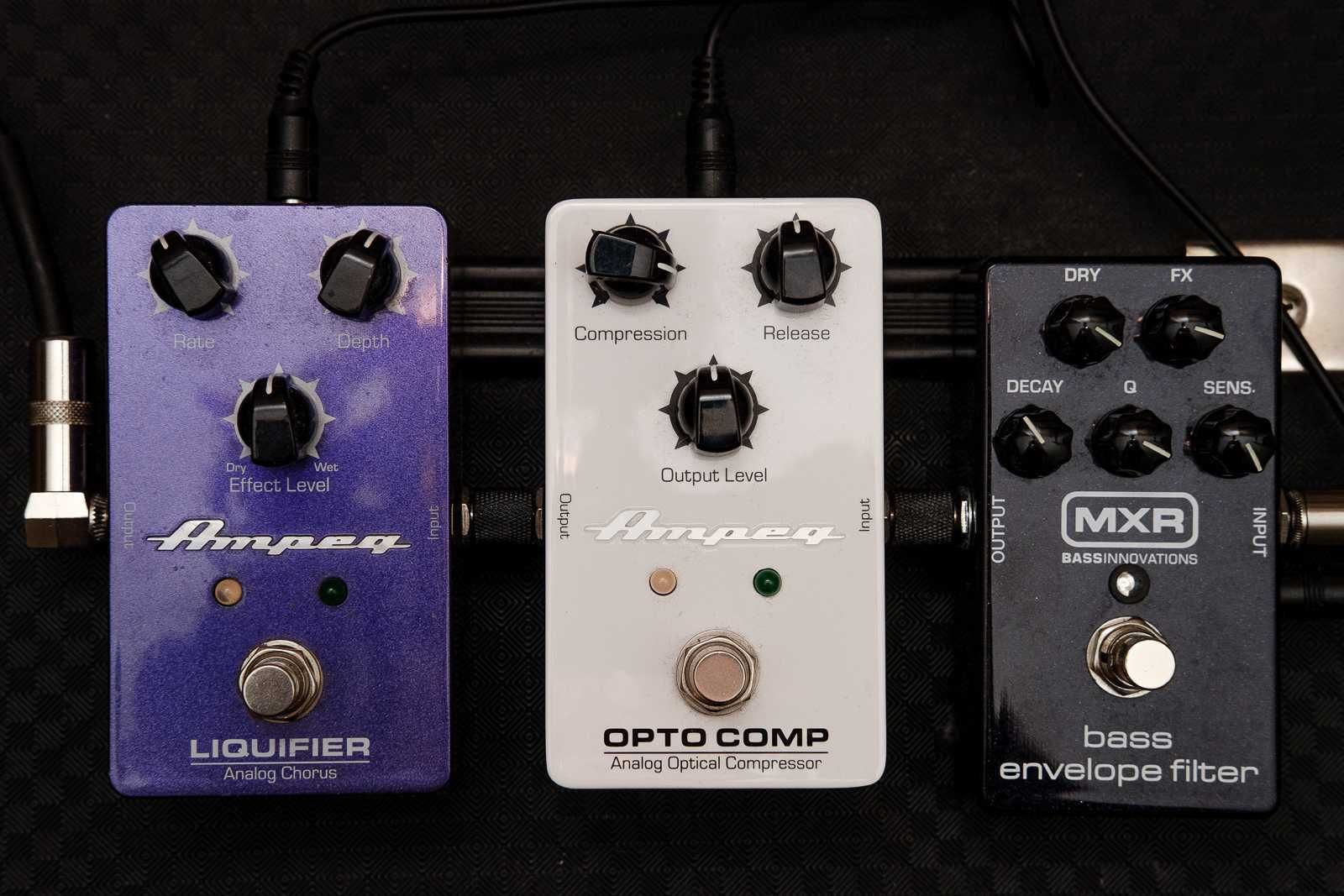 Ampeg Liquifier Chorus efekt gitarowy analogowy chorus basowy