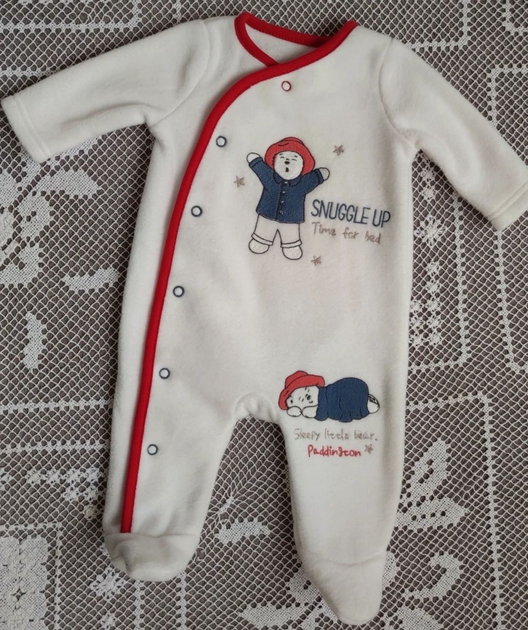 Pajacyk śpiochy Paddington wiek 1-3 M roz 56-62 cm