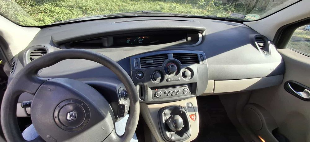 Renault Scenic TANIO