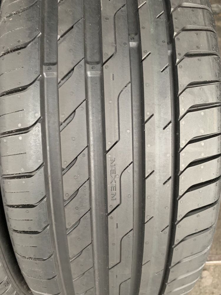 215/45 R18 Nexen Nfera Sport нові 4 шт