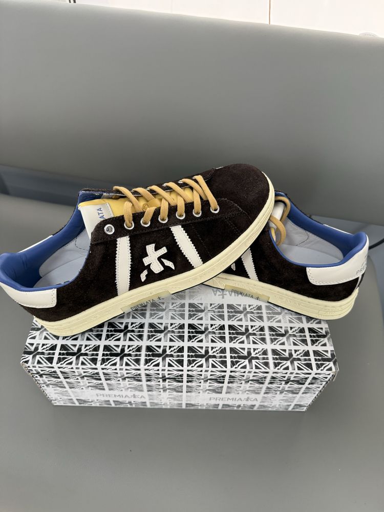 Оригінал . Premiata Russell 6428 43p