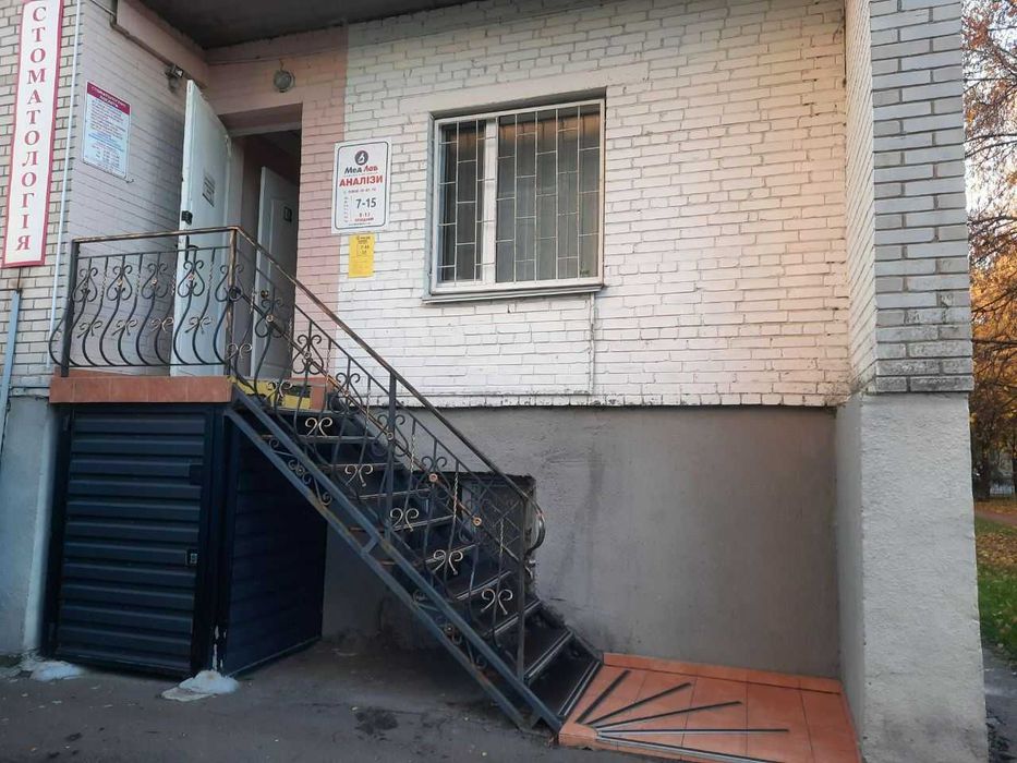 Оренда приміщення 49,6м2. Шевченка,4. Під стоматологію можна